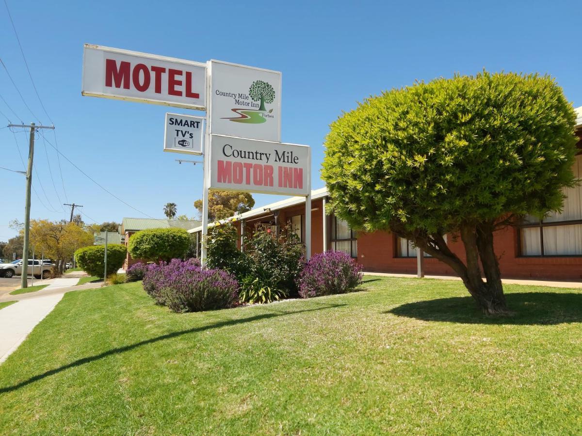 Country Mile Motor Inn Форбс Екстер'єр фото